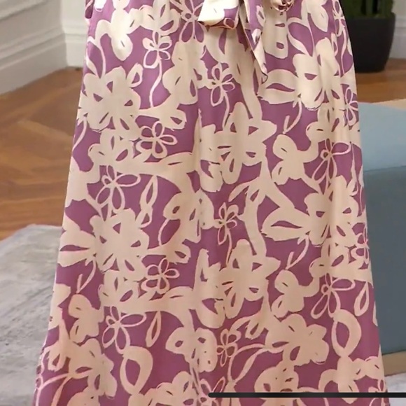 NWT Susan Graver Pet Printed Stretch Charmeuse Midi Dress belted with pockets - Picture 5 of 8